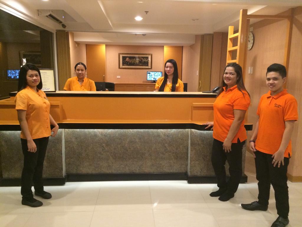 Stone House Hotel Pasay Manila Eksteriør bilde